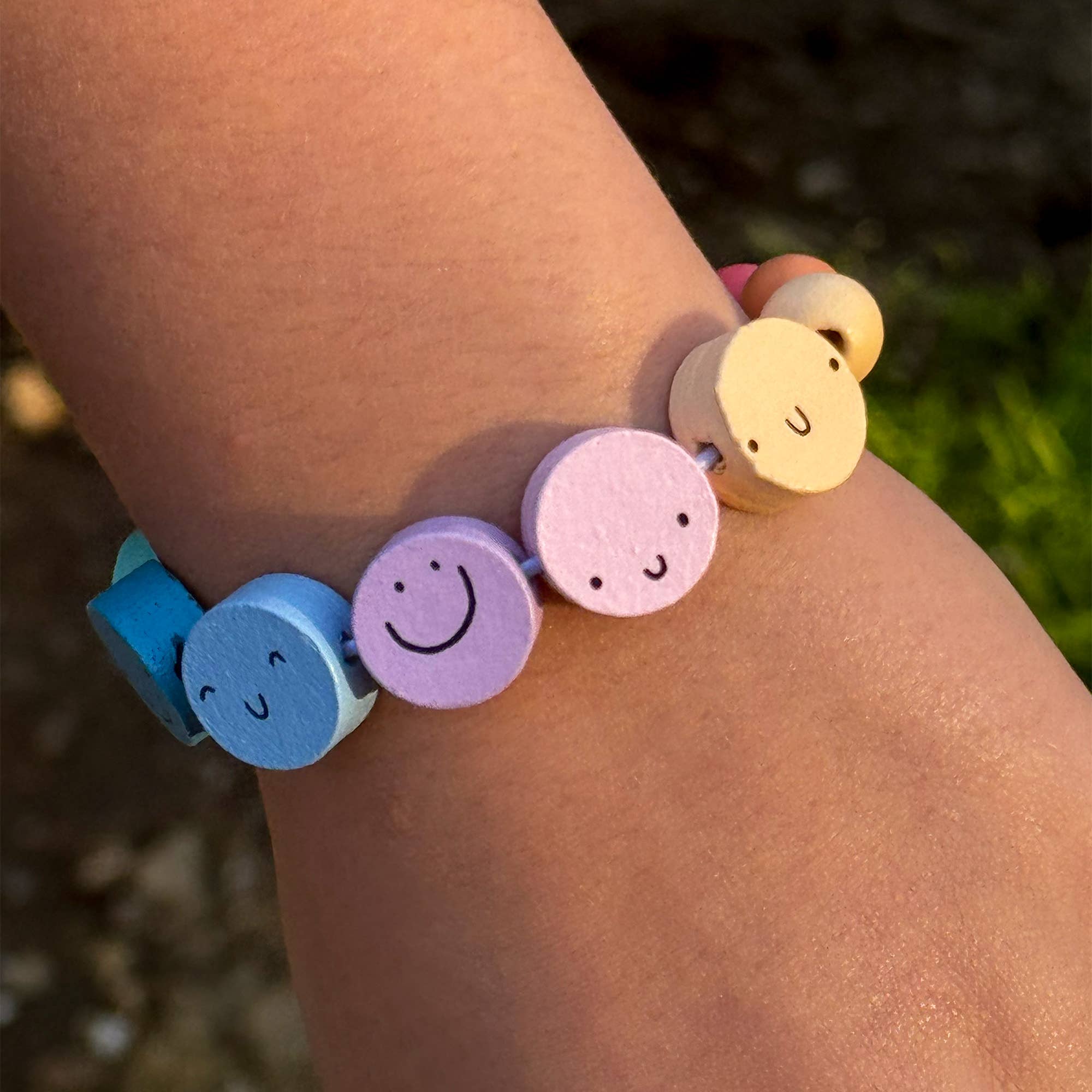 It's Nice To Be Nice Bracelet Beading Kit for Children - Makes 5 Bracelets