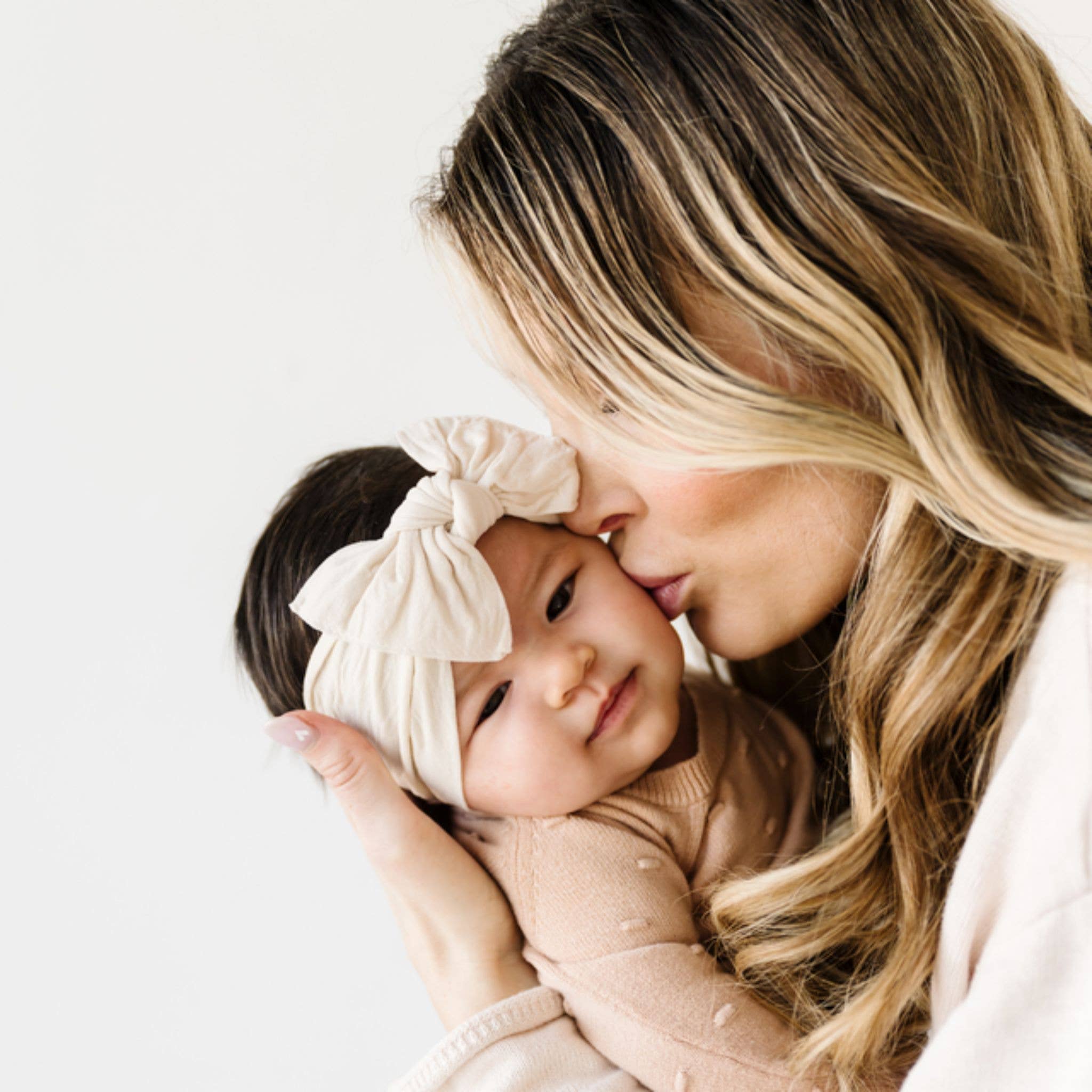 Baby Bling® The Original Knot soft nylon headband: Oatmeal