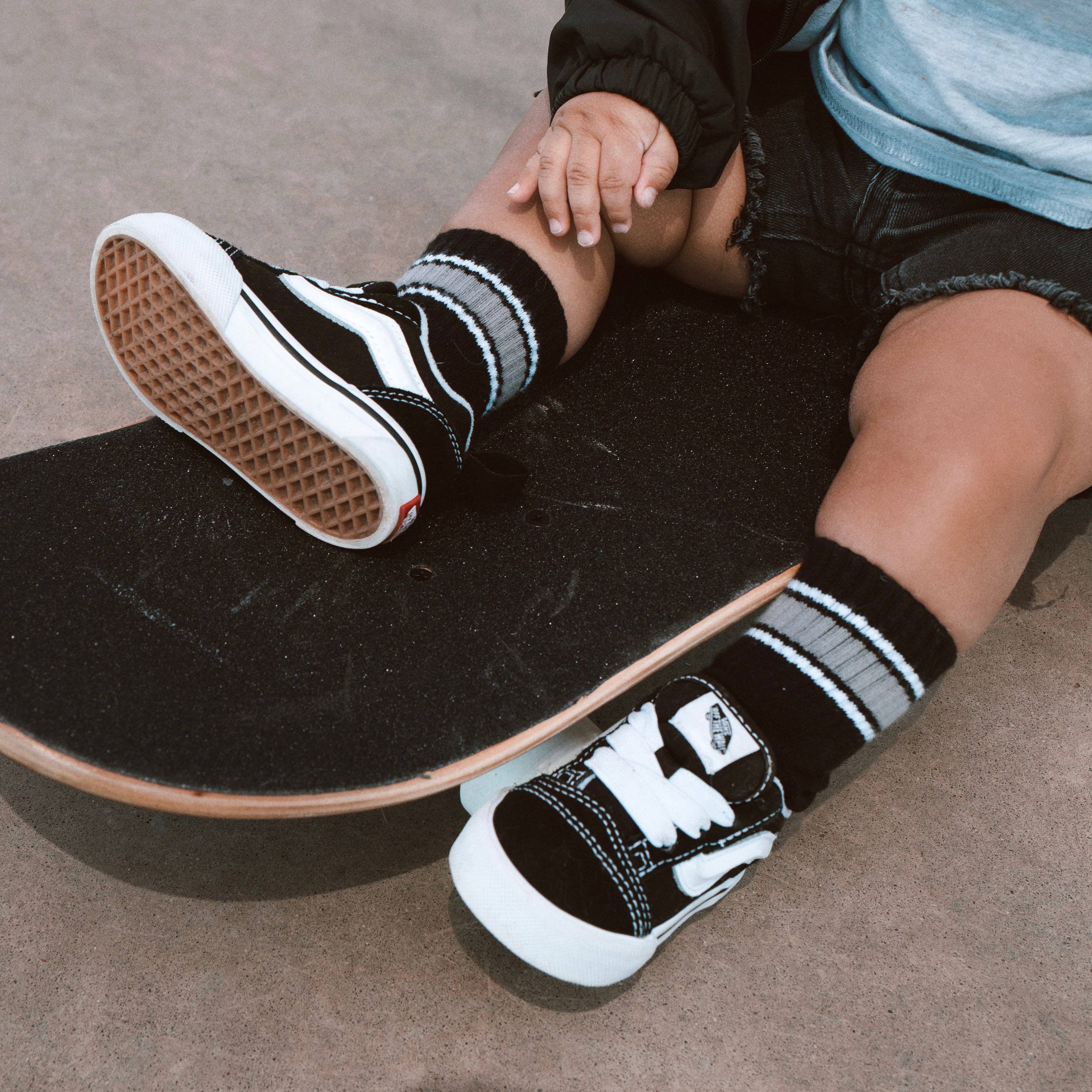 Kicking It Up Socks || Monochrome Stripe