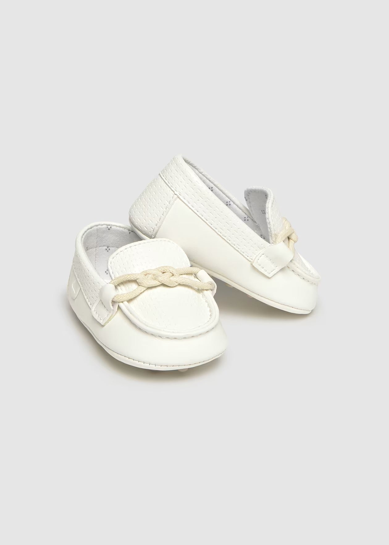 Mayoral Newborn Boy Moccasin || White