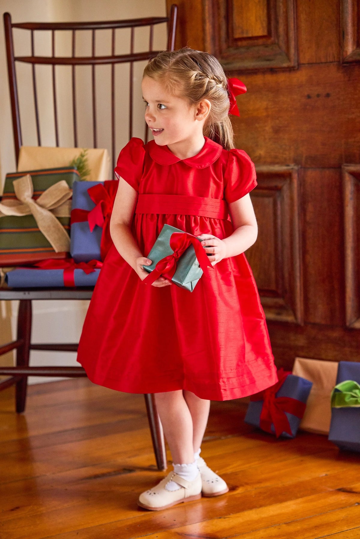 Little English Peter Pan Formal Dress || Red