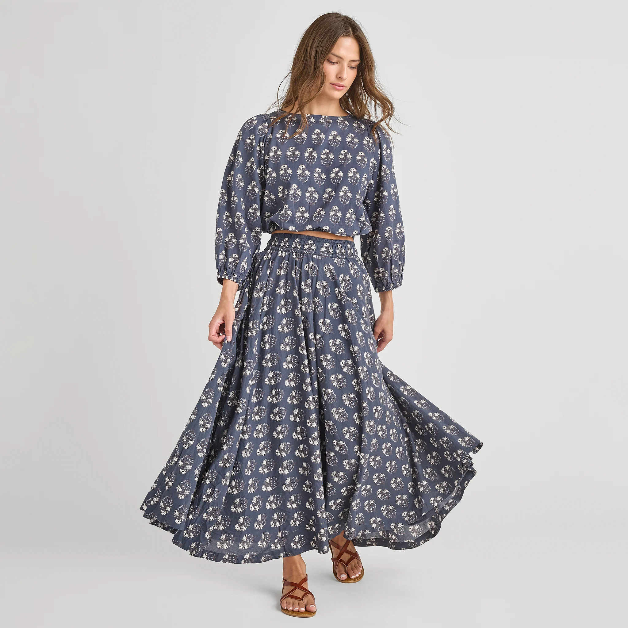 Womens Sunita Top || Navy Strawflower