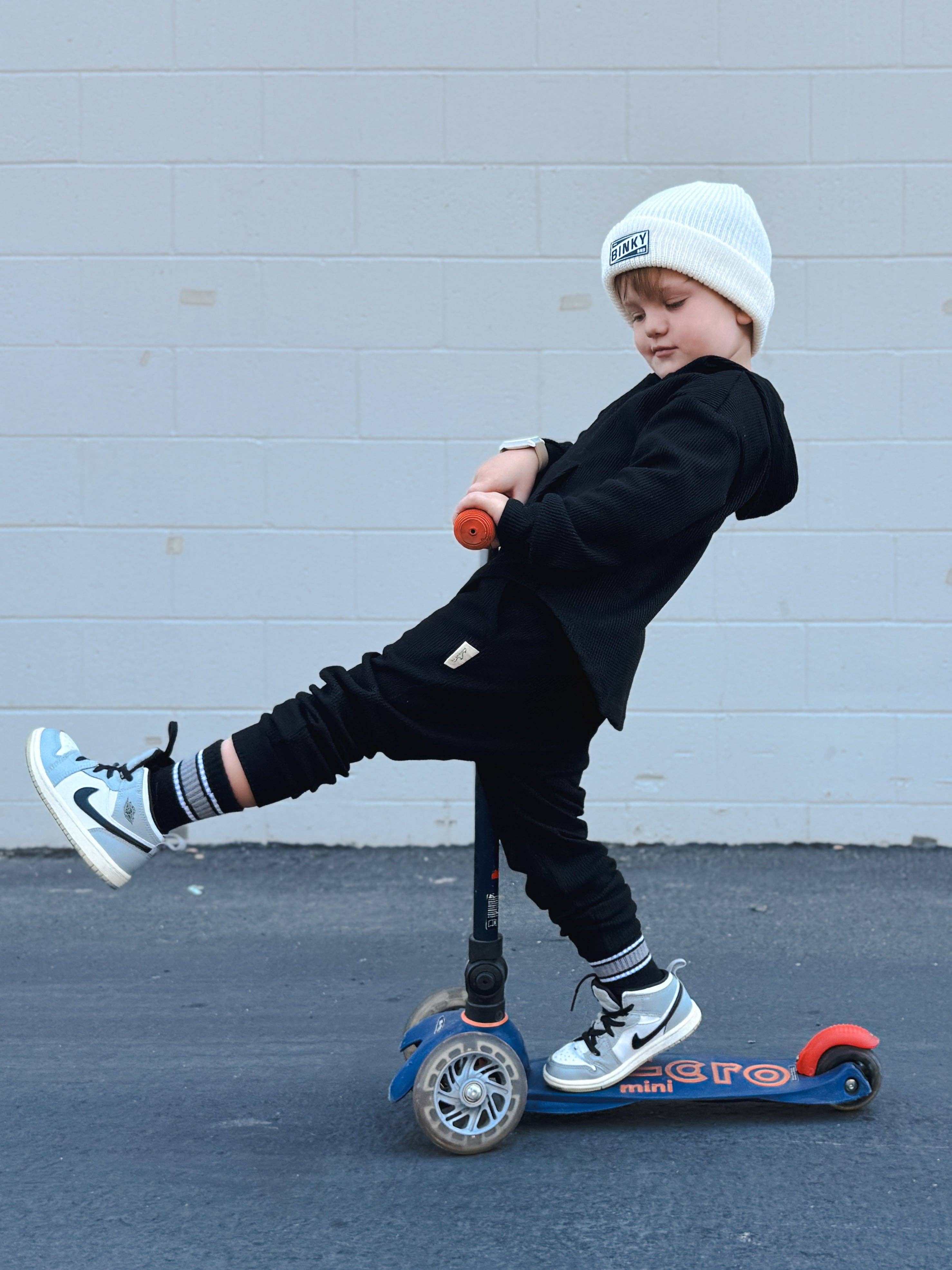 Kicking It Up Socks || Monochrome Stripe