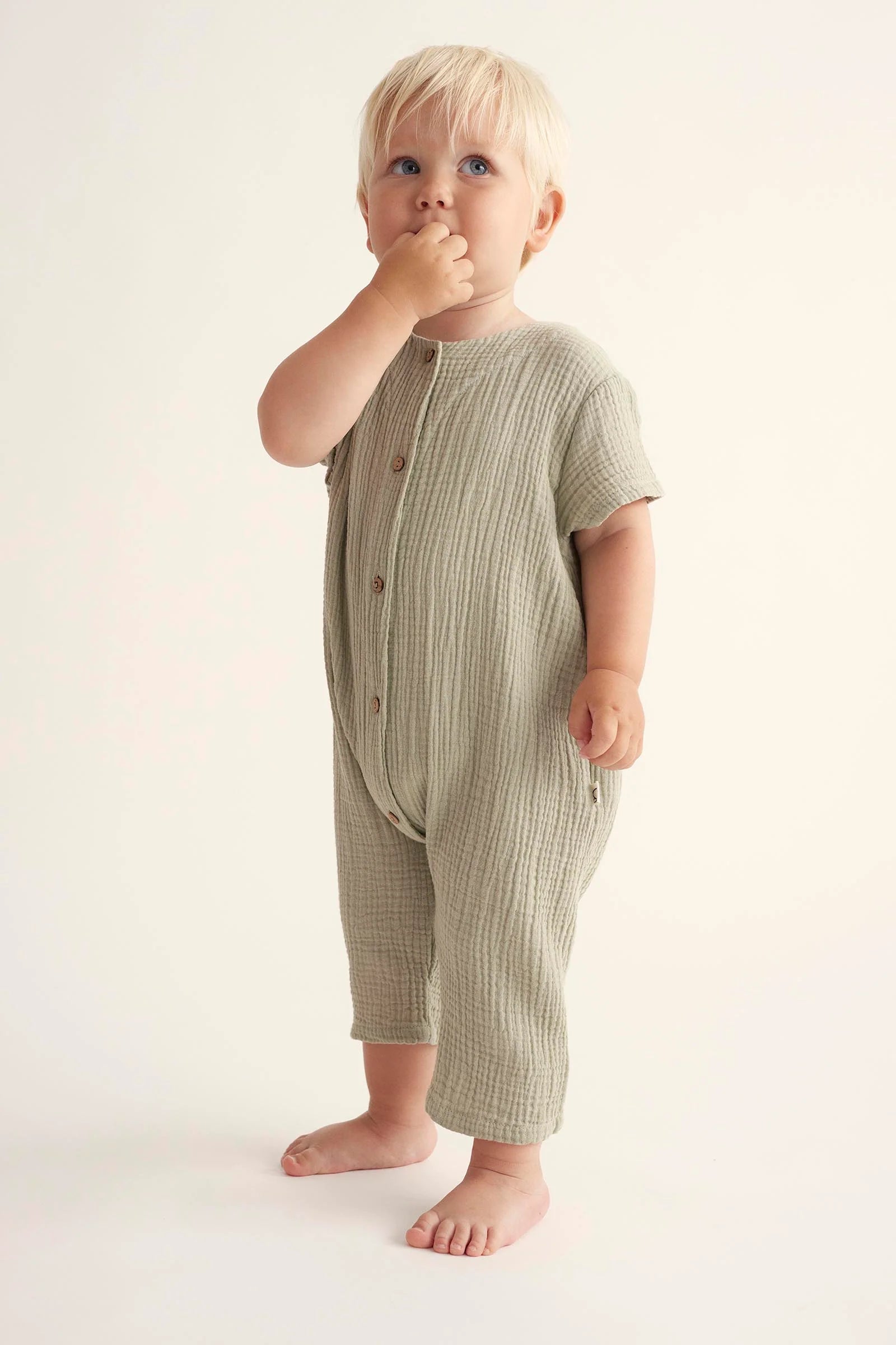 SOFT GAUZE BABY JUMPSUIT
