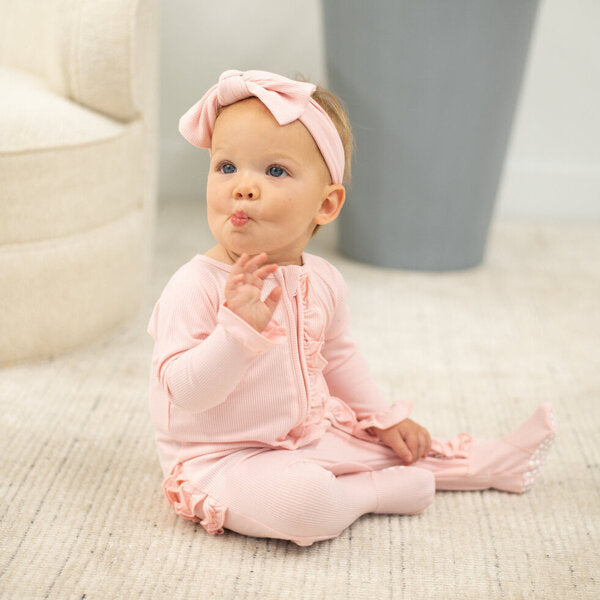 Bamboo Ribbed Ruffle Footie || Perfect Pink