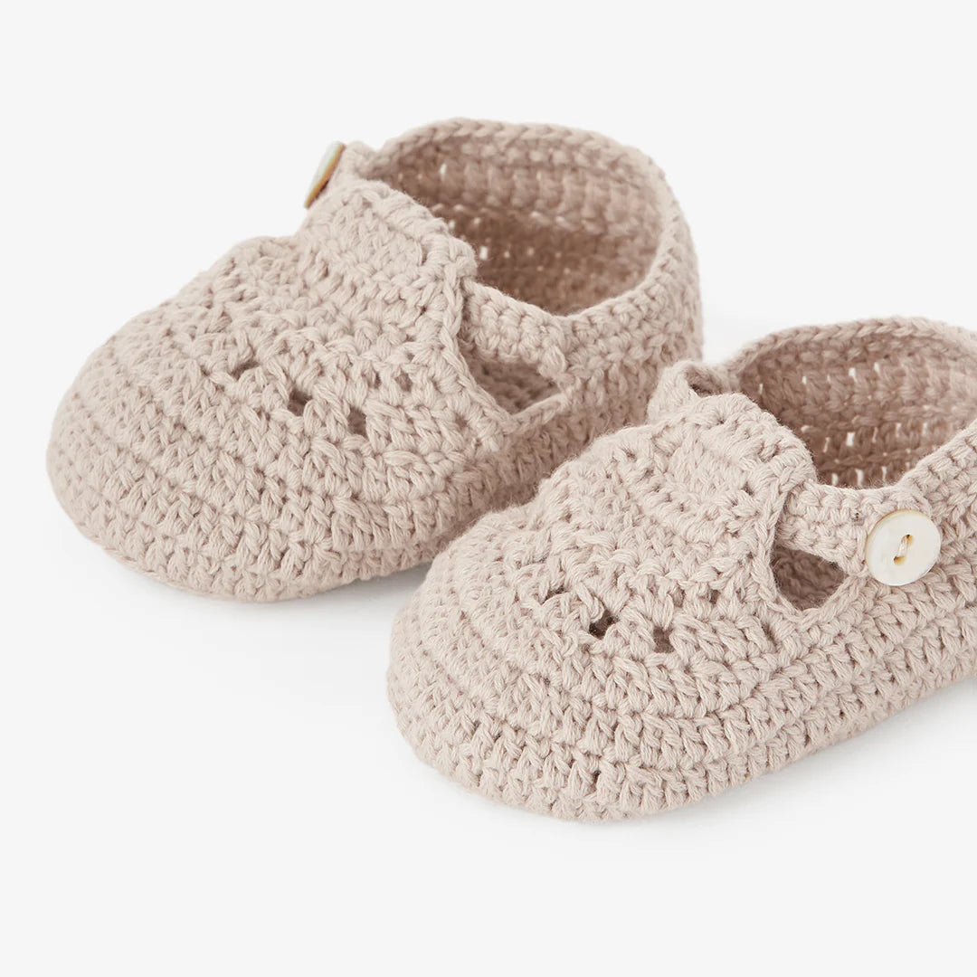 Taupe T-Strap Hand Crocheted Baby Booties || Newborn