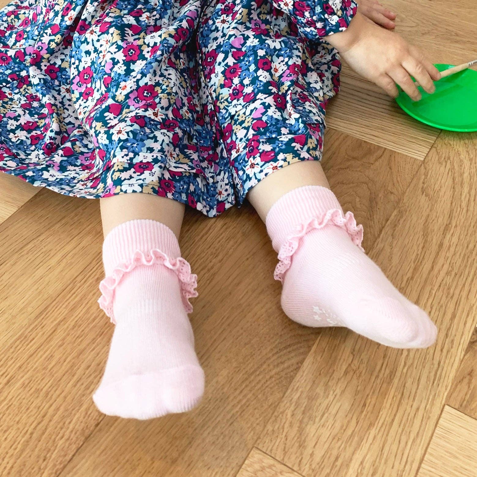 Frilly Non-Slip Stay-On Baby and Toddler Socks || Pink Lemonade