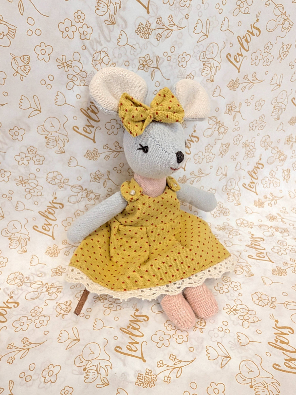Levlovs Little Miss Honeybee Mouse