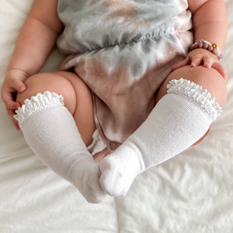 Little Stocking Co  Lace Top Knee High Socks || White