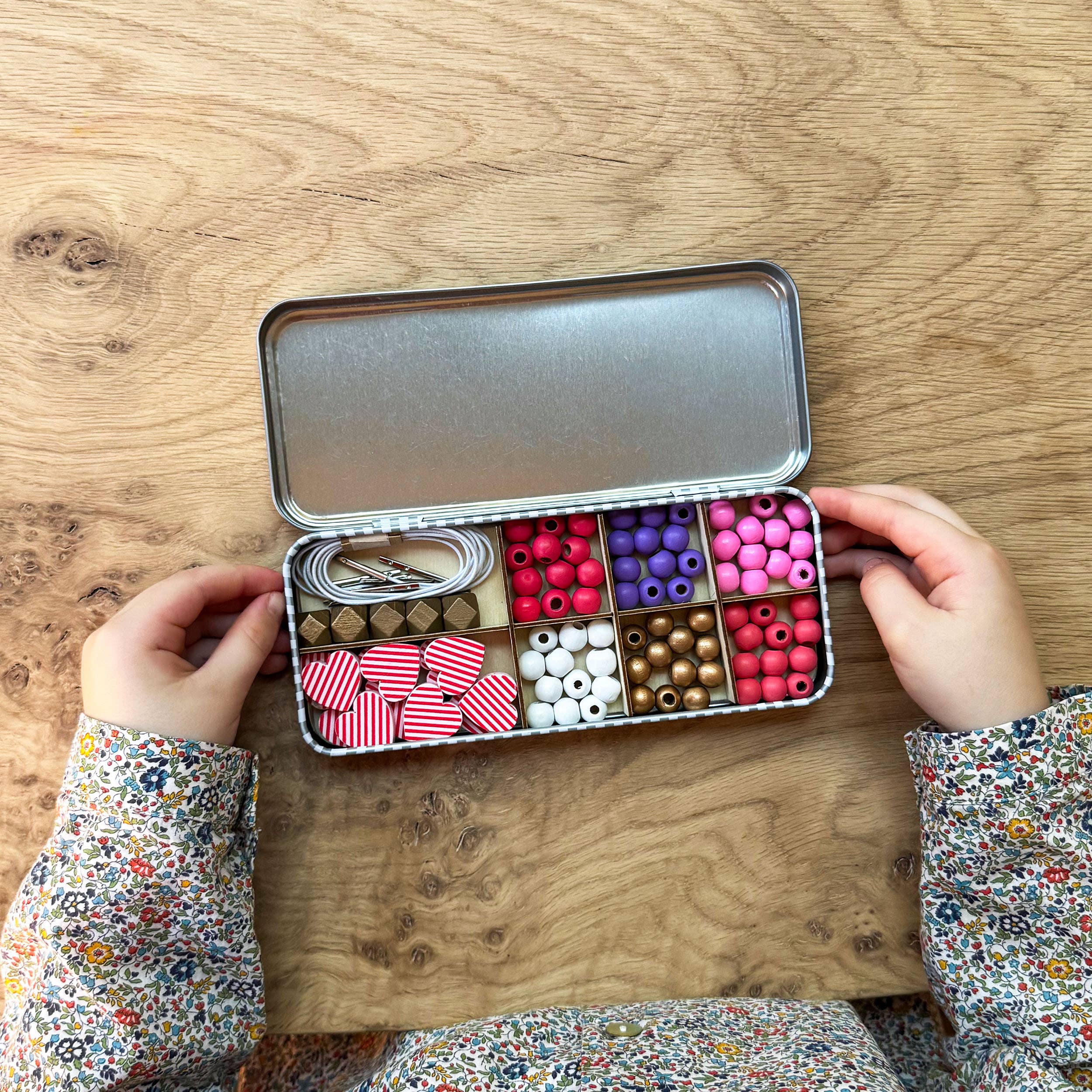 Love & Hearts Bracelet Bead Kit - Makes 5 Bracelets