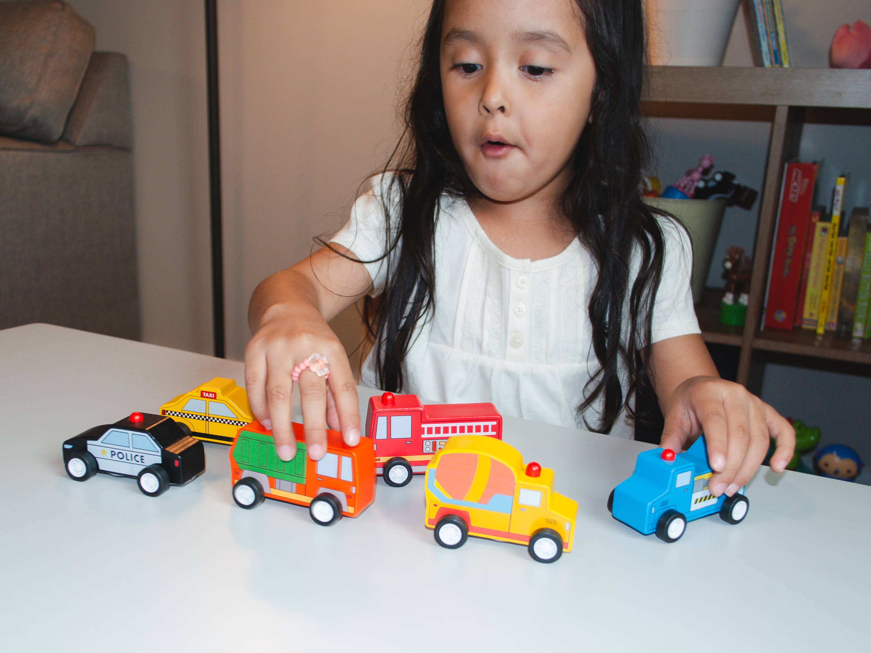 Pull Back Around Town Cars Set of 5