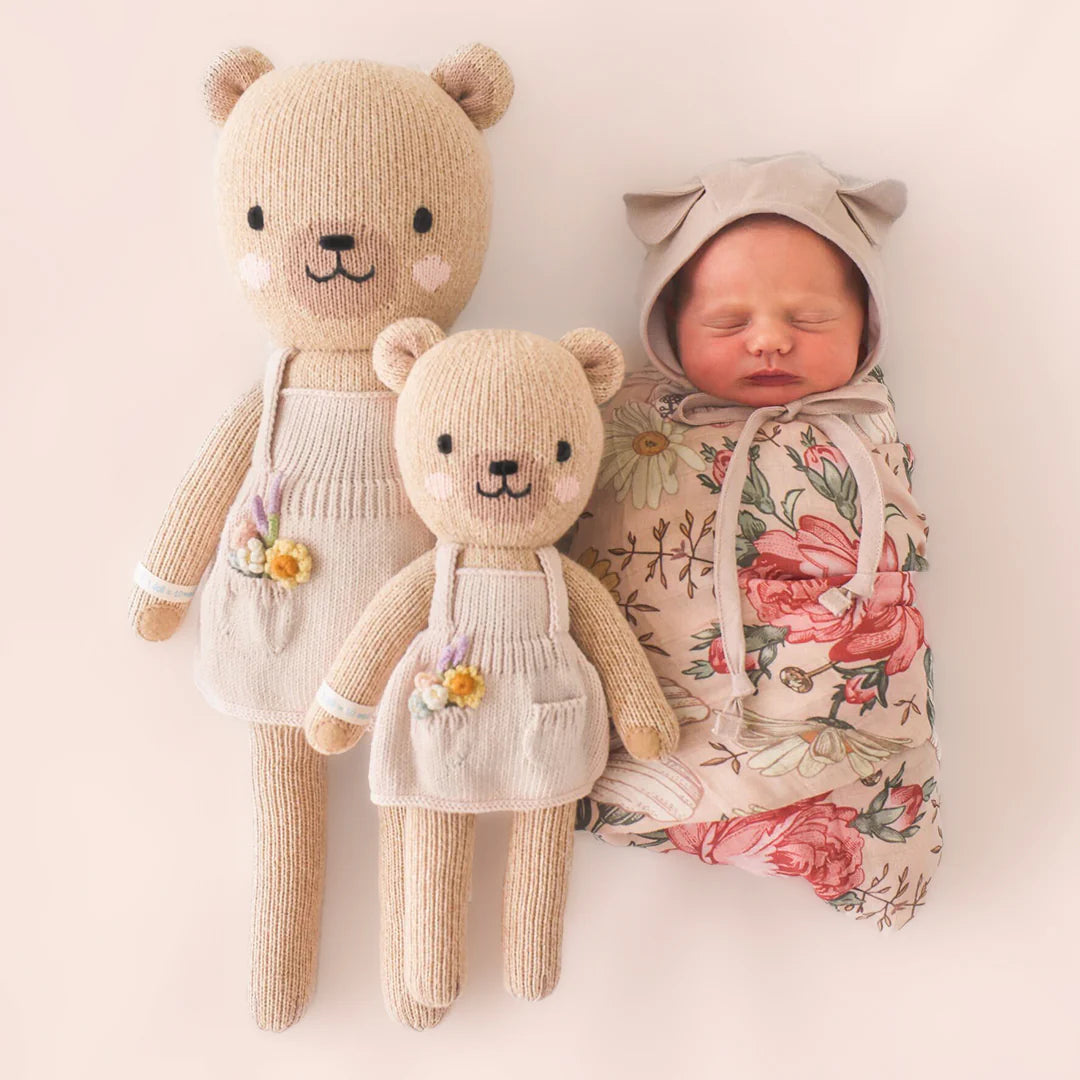 GOLDIE THE HONEY BEAR (20 in)