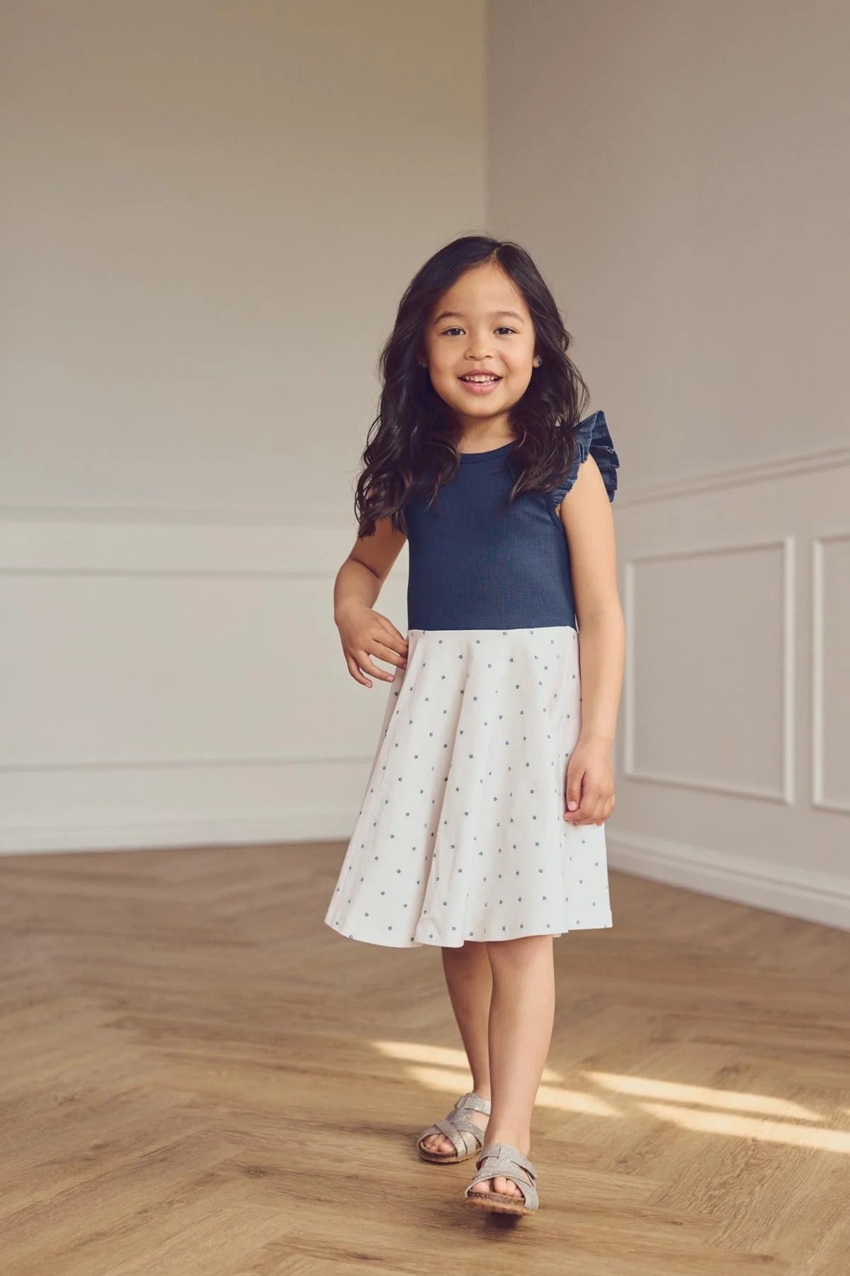 Girls Daisy Swing Dress || Night Blue