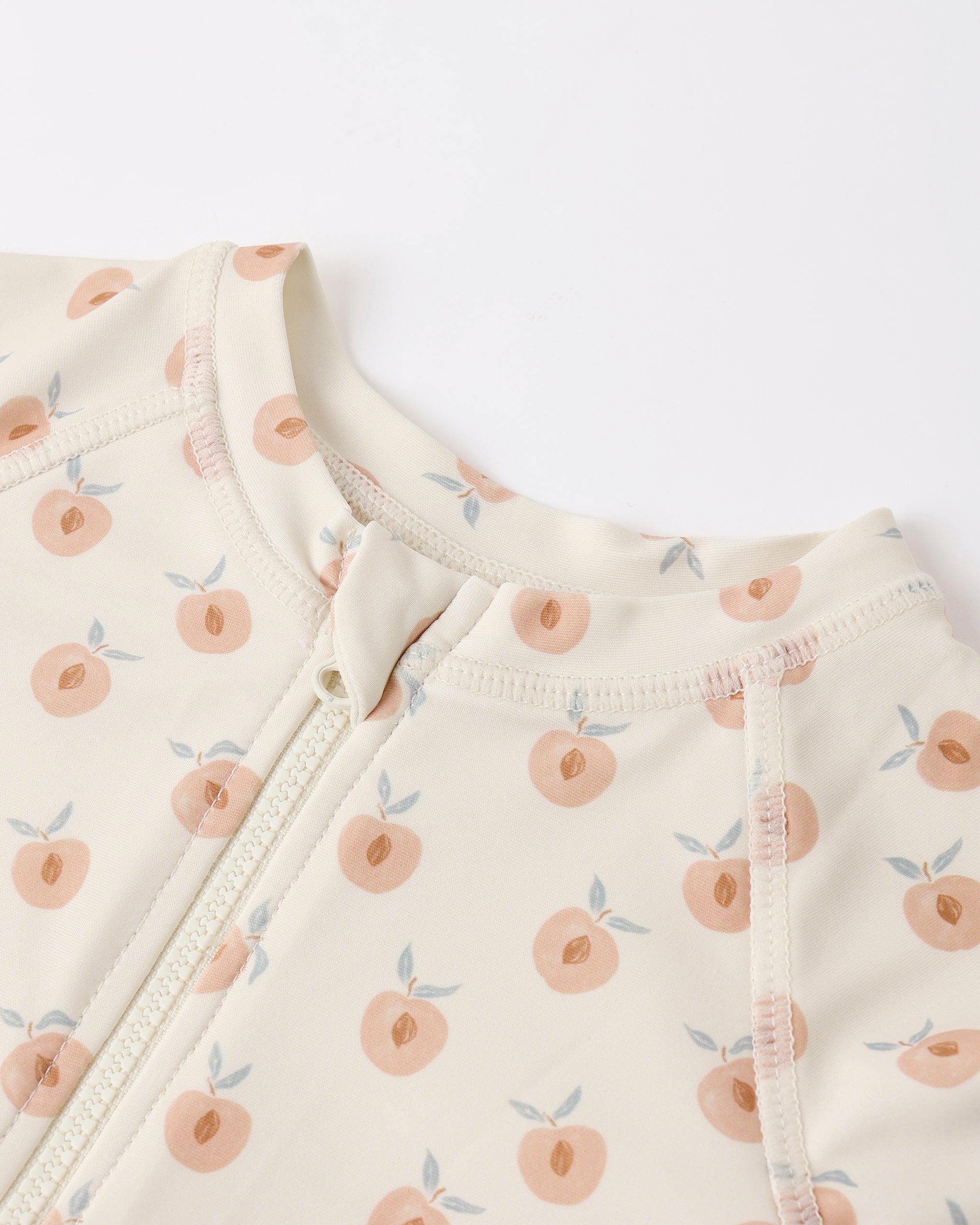 Rylee + Cru Rashguard || Peaches