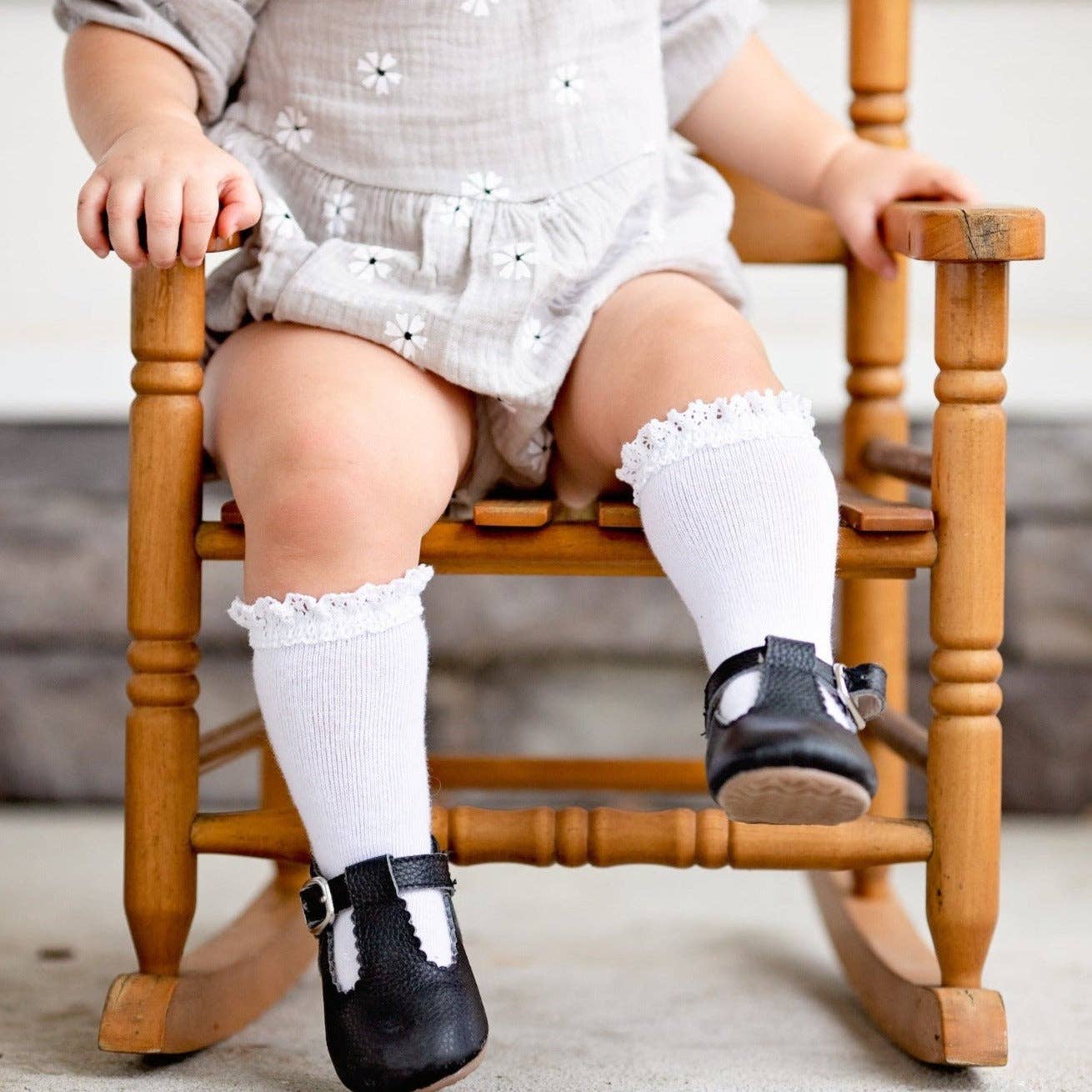 Little Stocking Co  Lace Top Knee High Socks || White