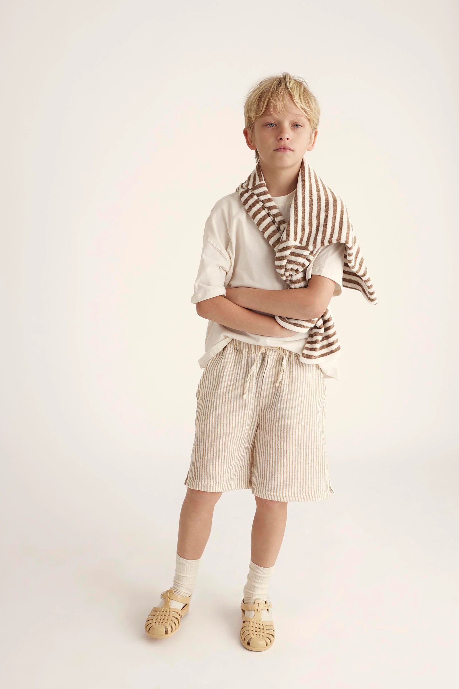 Striped Gauze Bermuda Shorts || Coffee