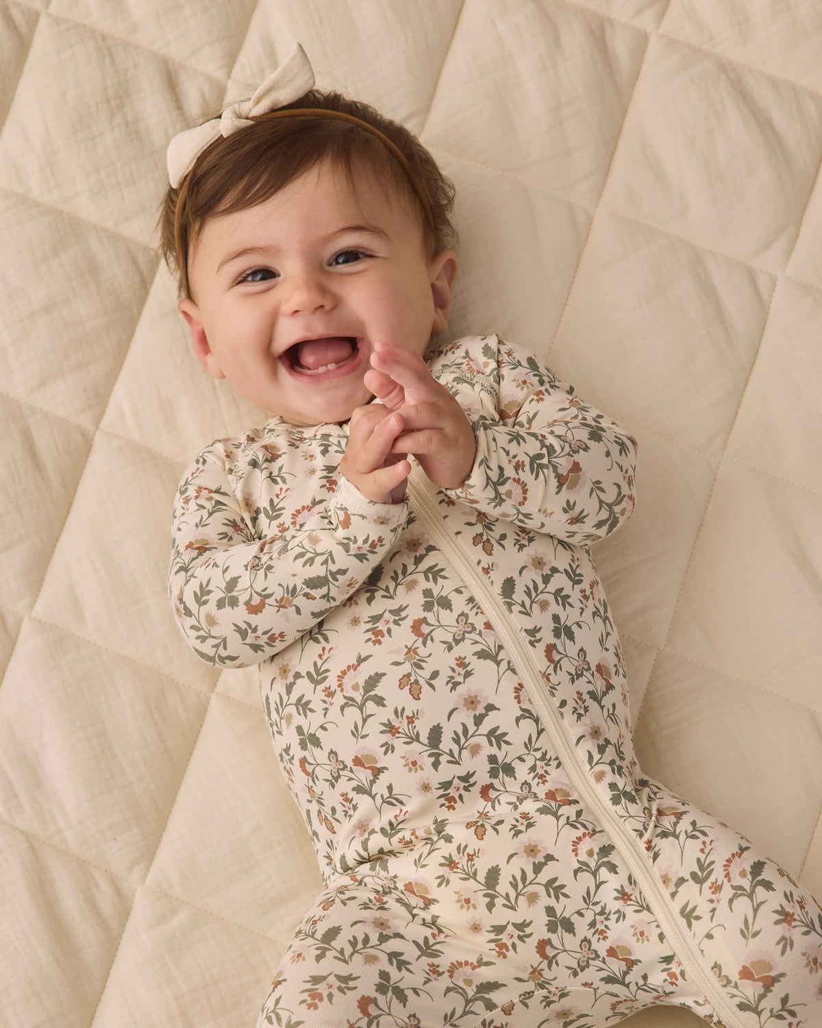 Quincy Mae Bamboo Zip Footie || Holiday Floral