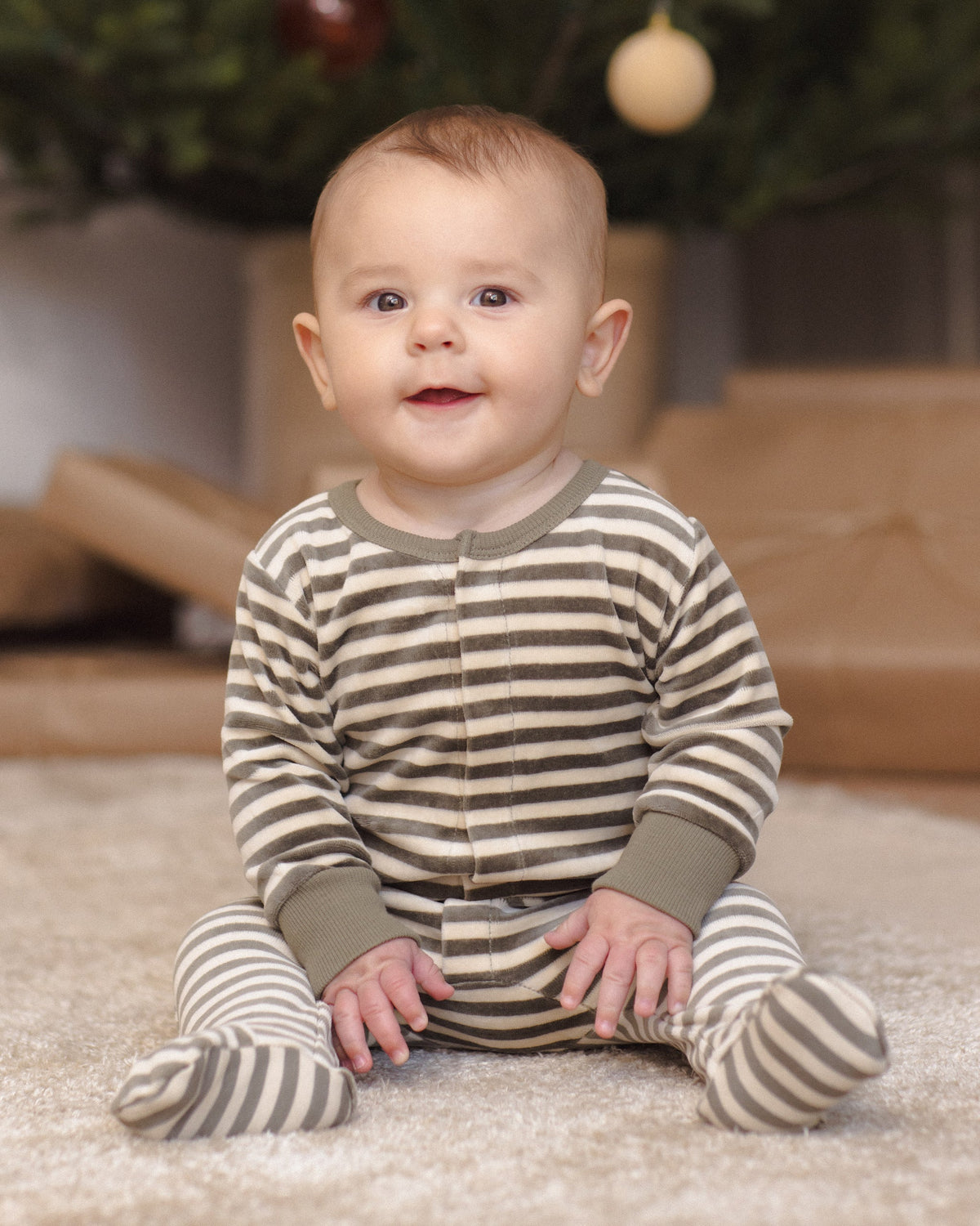 Quincy Mae Hidden Snap Footie || Spruce Stripe