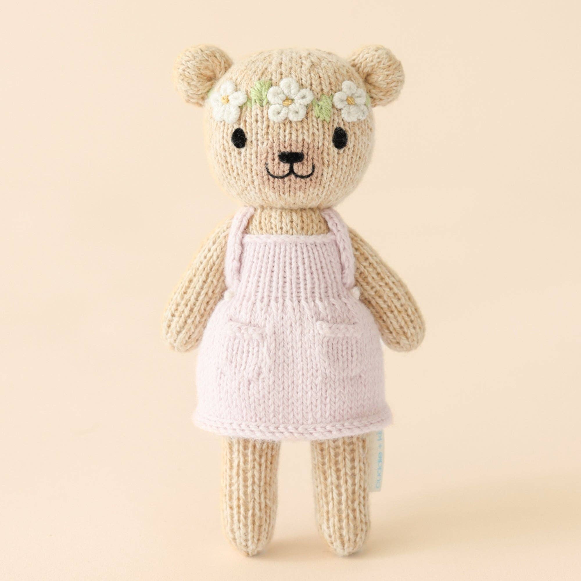 Tiny Olivia the honey bear, gives 10 meals