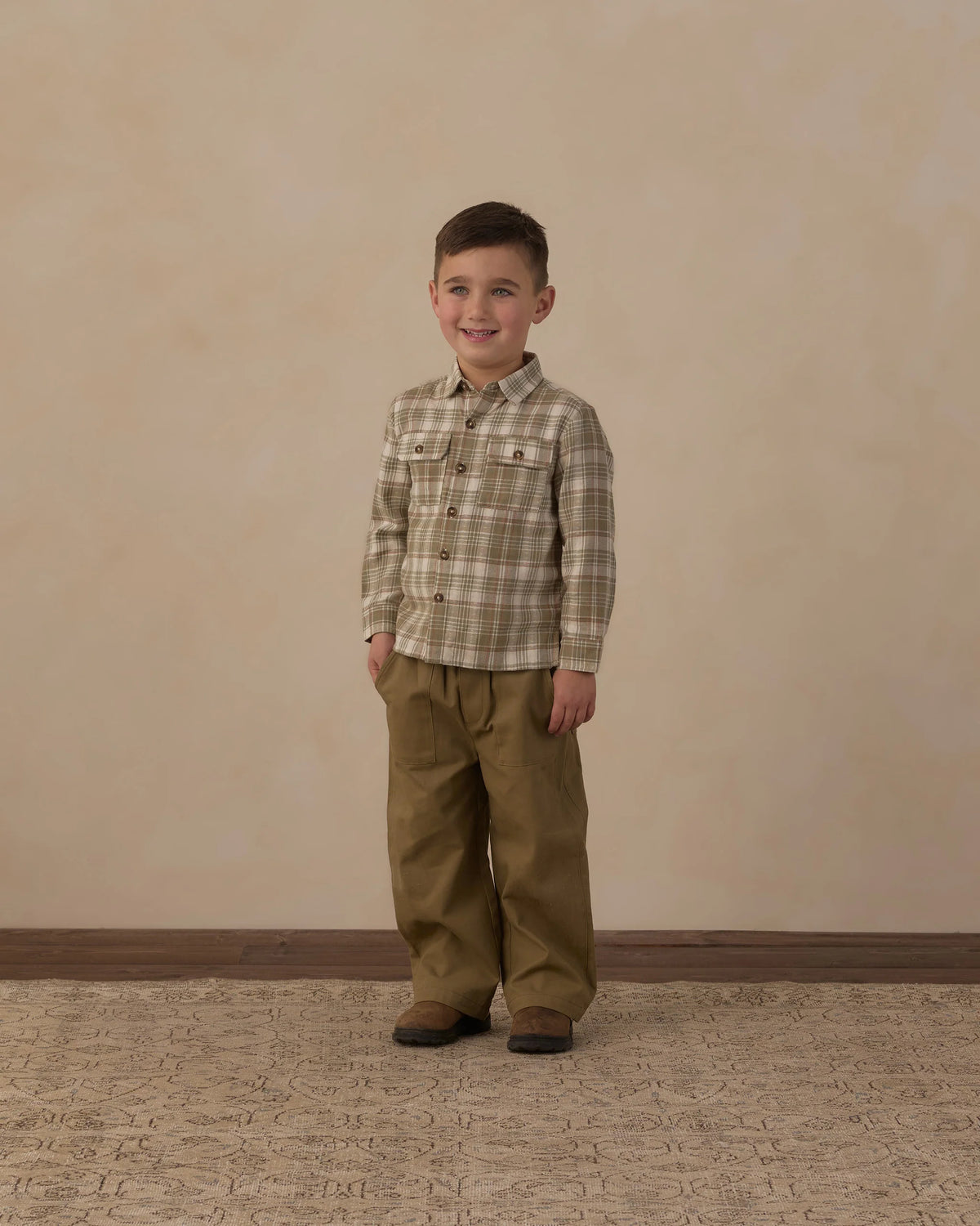 Rylee + Cru Pocketed Corduroy Shirt || Olive Dobby Plaid