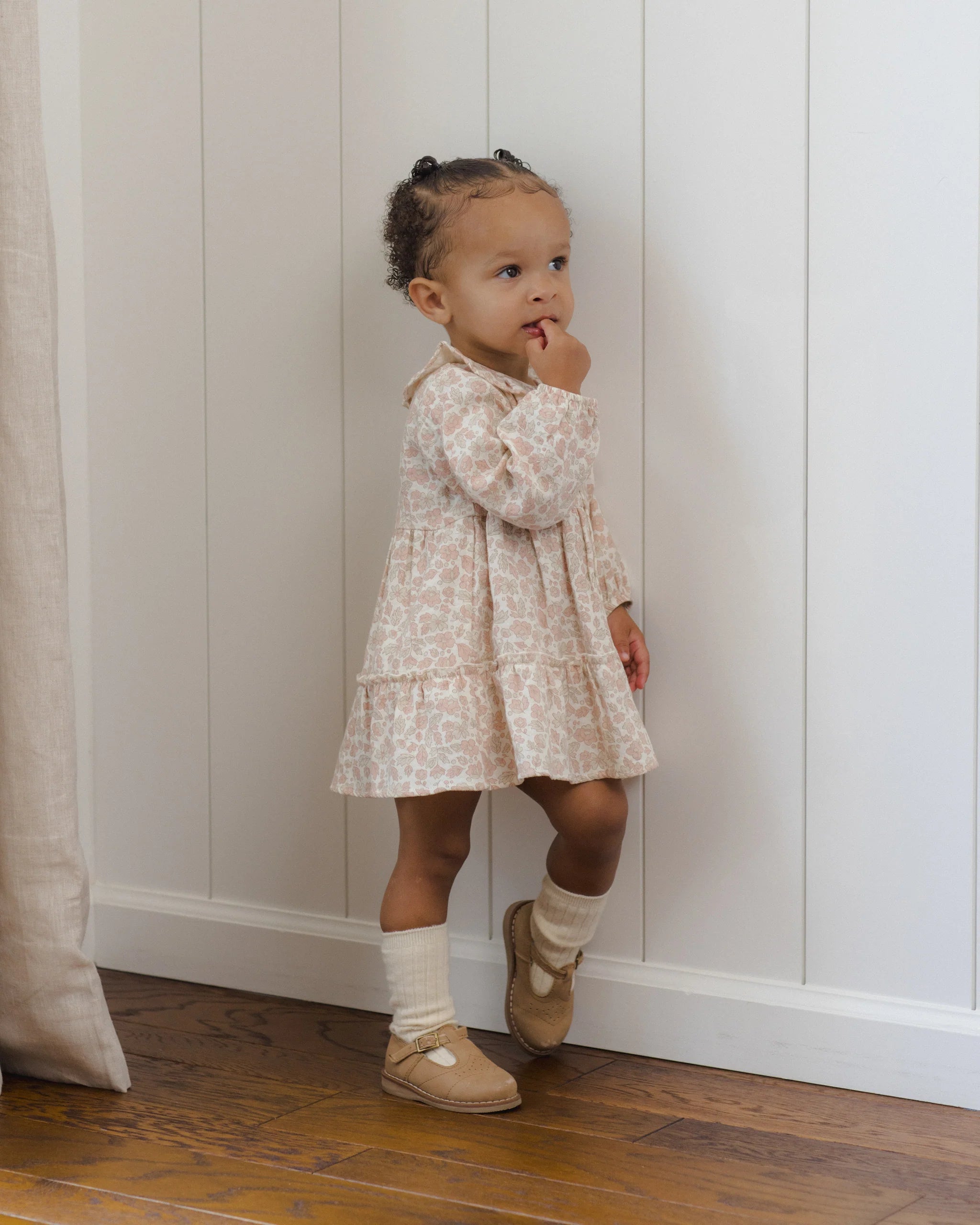 Quincy Mae Ruffle Collar Button Dress || Pink Blossom
