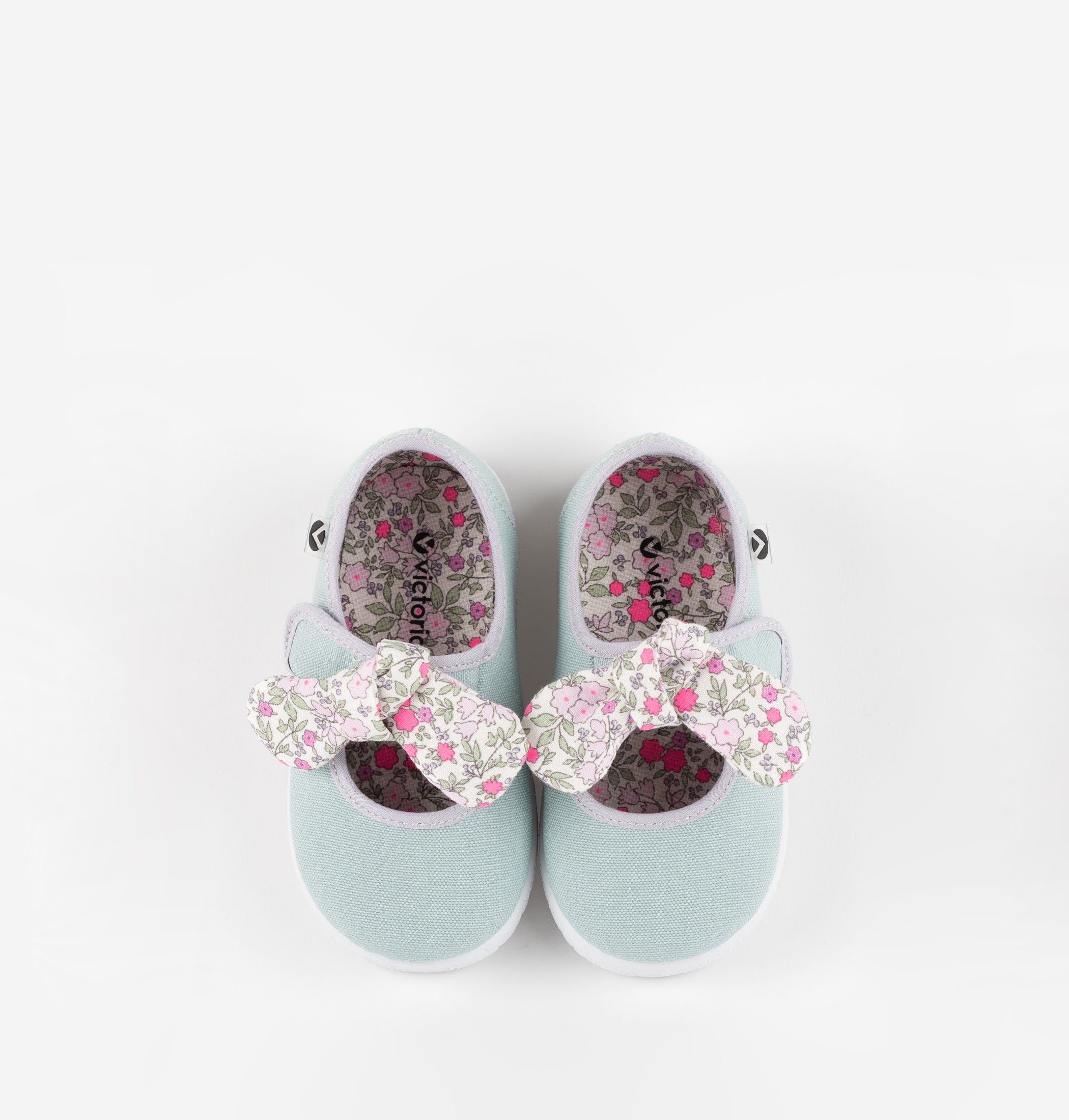 Mary Jane Bow Shoe || Manzana