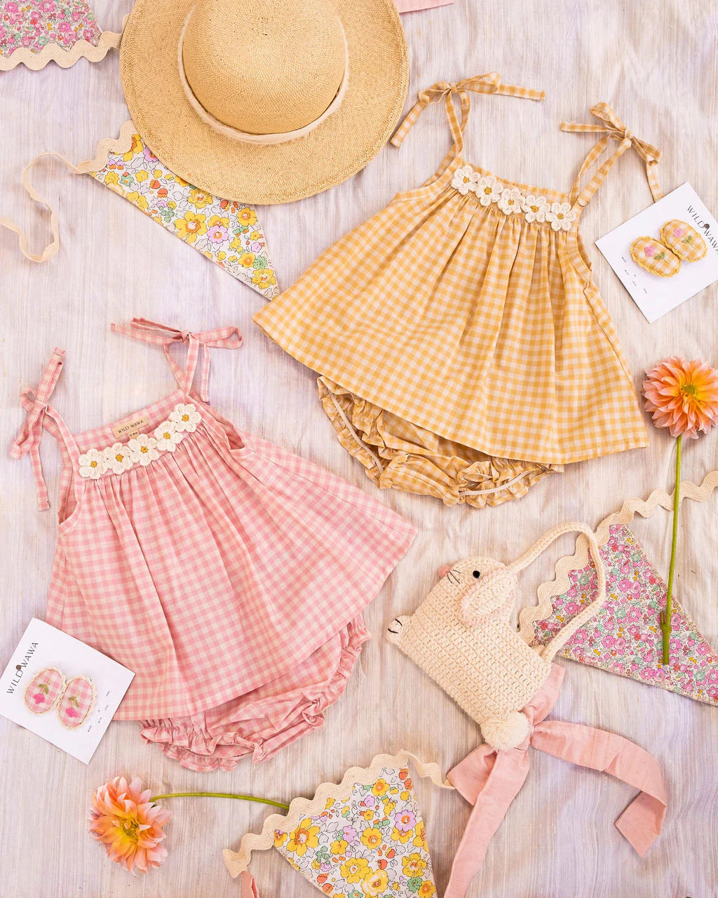 Wild Wawa Crochet Daisy Set || Pink Gingham